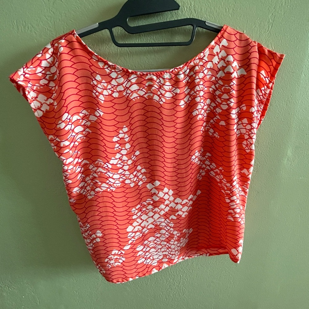 Manuheali’i Women’s shirt XS